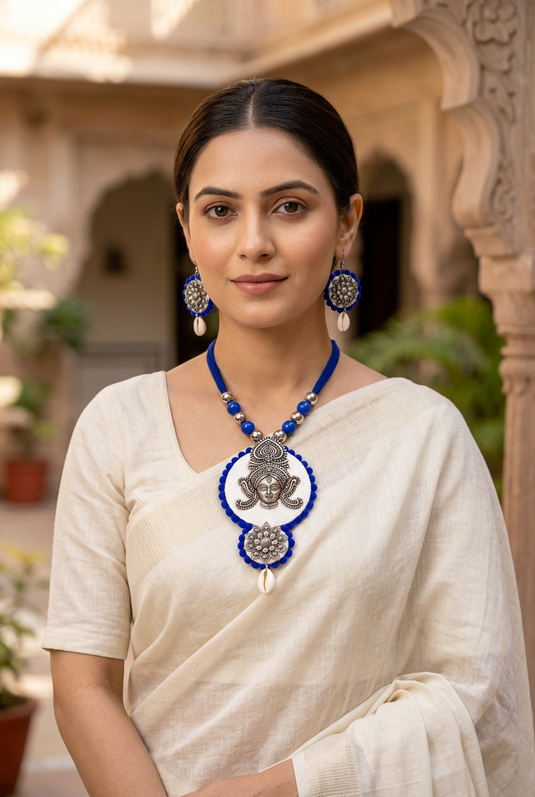 GARIMAS Royal Blue Tribal Necklace Set with Silver Tone Pendant