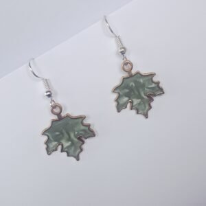 Silver plated pearl studded Earring | Garimas